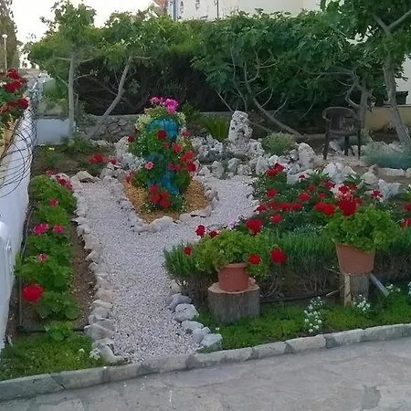 Big Terrace Апартаменты Вир