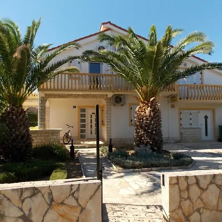 Big Terrace