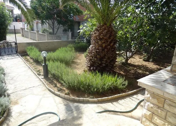 Big Terrace Апартаменты Вир